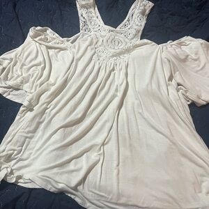 Kiyonna off white cold shoulder top